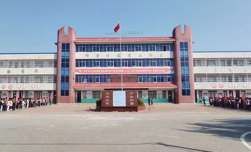 新野縣溧河鋪鎮中學 規范行為習慣 創建文明校園